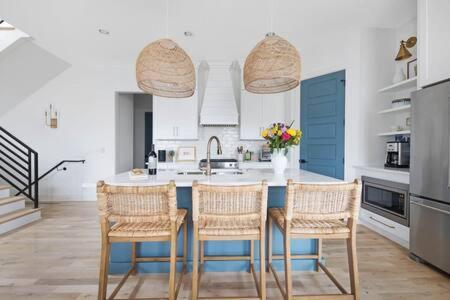 The Jolene - 10 Beds And Cozy Rooftop W Fire Pit Nashville Exterior photo